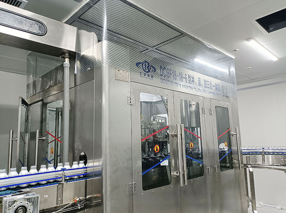 Three in one filling machine for aluminum cans